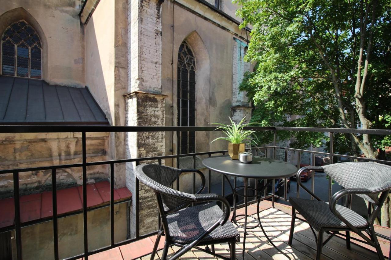 2 Bedroom & 2 Bathroom Luxury With Balcony In Old Town Tallinn